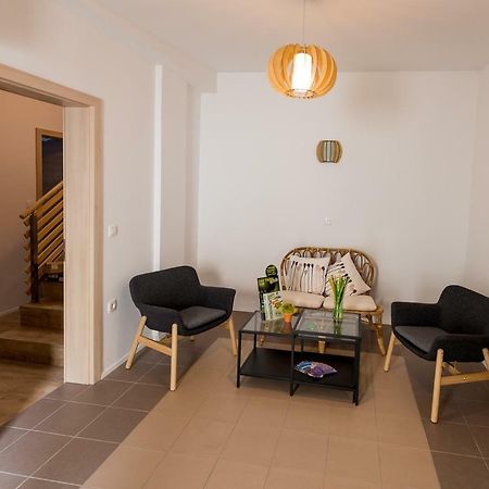 Central Apartments With Parking ليوبليانا المظهر الخارجي الصورة
